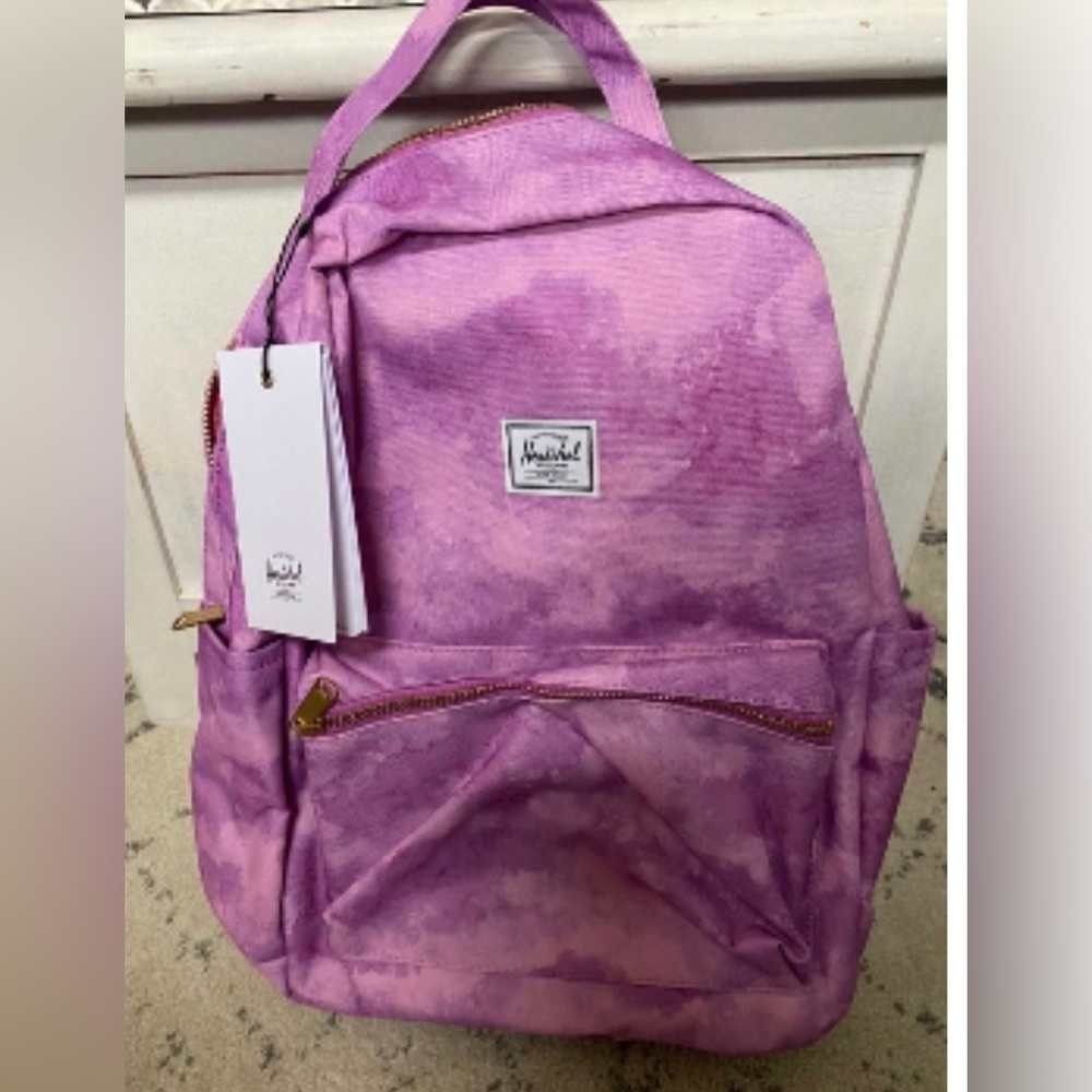 💜🍇💜 ISO 💜🍇💜this grape Hershel nova backpack
